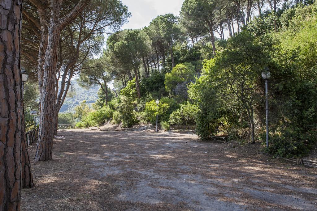 B&B La Contessa Salerno Kültér fotó